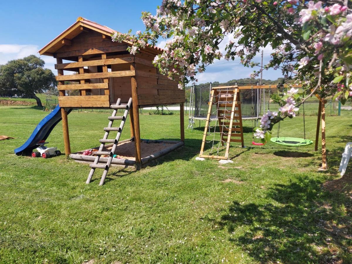 Can Cabanyes Llagostera Esterno foto
